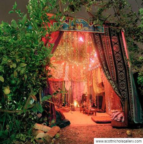 Ornate sukkah.jpg